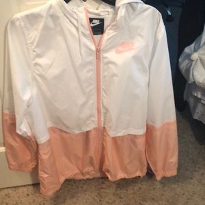 Women’s Nike windbreaker